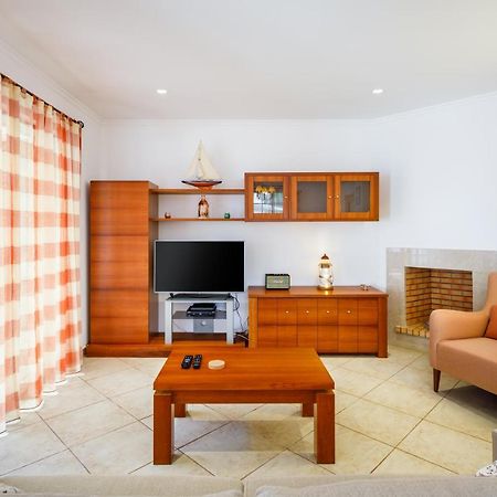 Falesia Beach Villa By The Portuguese Butler Olhos de Agua  Luaran gambar
