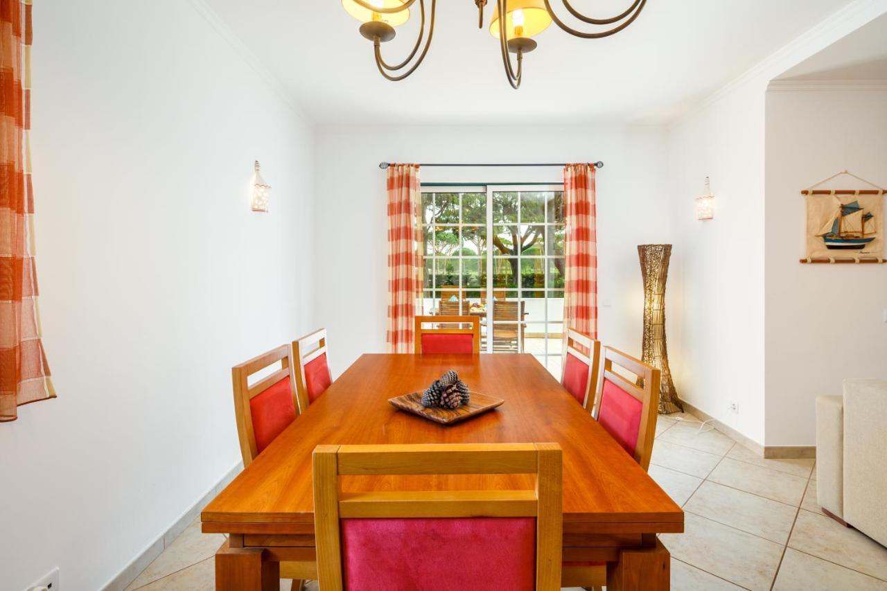 Falesia Beach Villa By The Portuguese Butler Olhos de Agua  Luaran gambar
