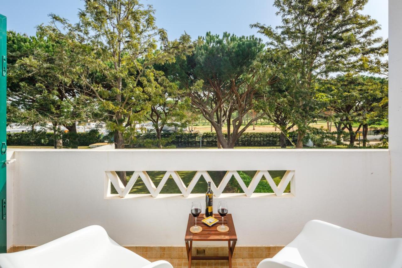 Falesia Beach Villa By The Portuguese Butler Olhos de Agua  Luaran gambar