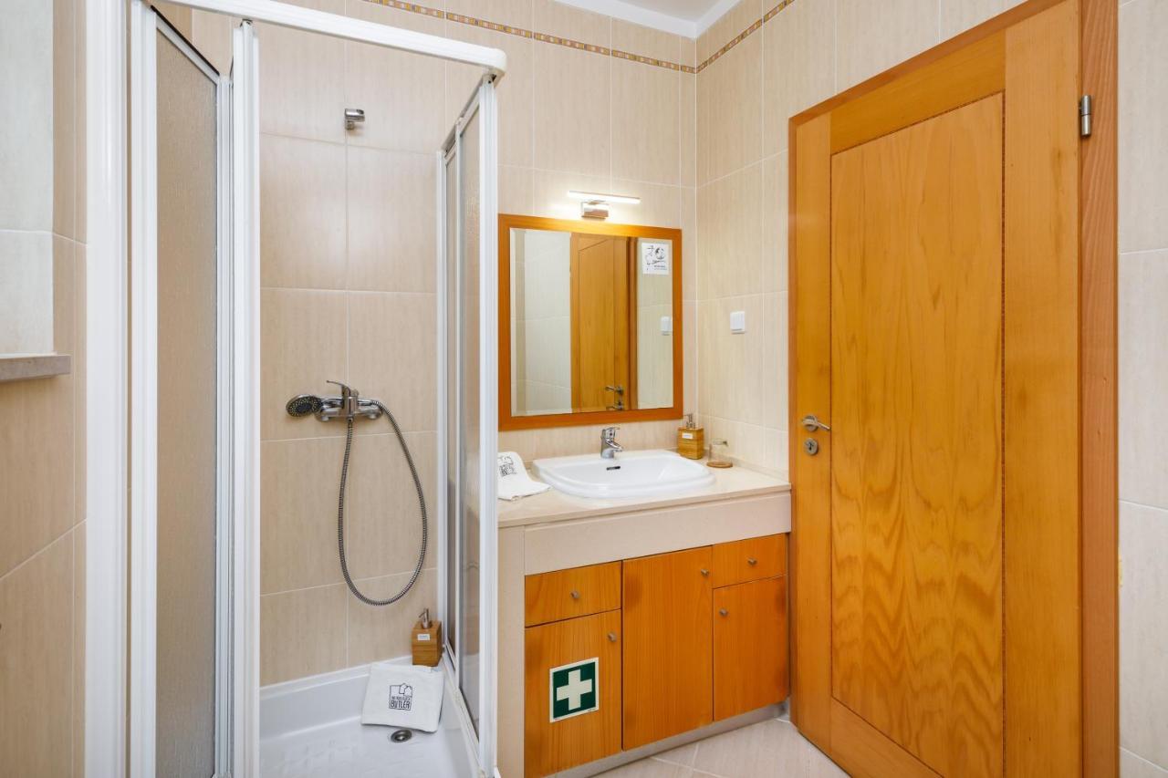 Falesia Beach Villa By The Portuguese Butler Olhos de Agua  Luaran gambar
